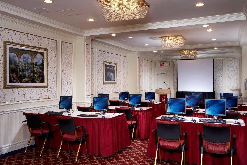 Four Points By Sheraton Toronto Lakeshore מתקנים תמונה