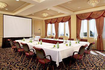 Four Points By Sheraton Toronto Lakeshore מראה חיצוני תמונה